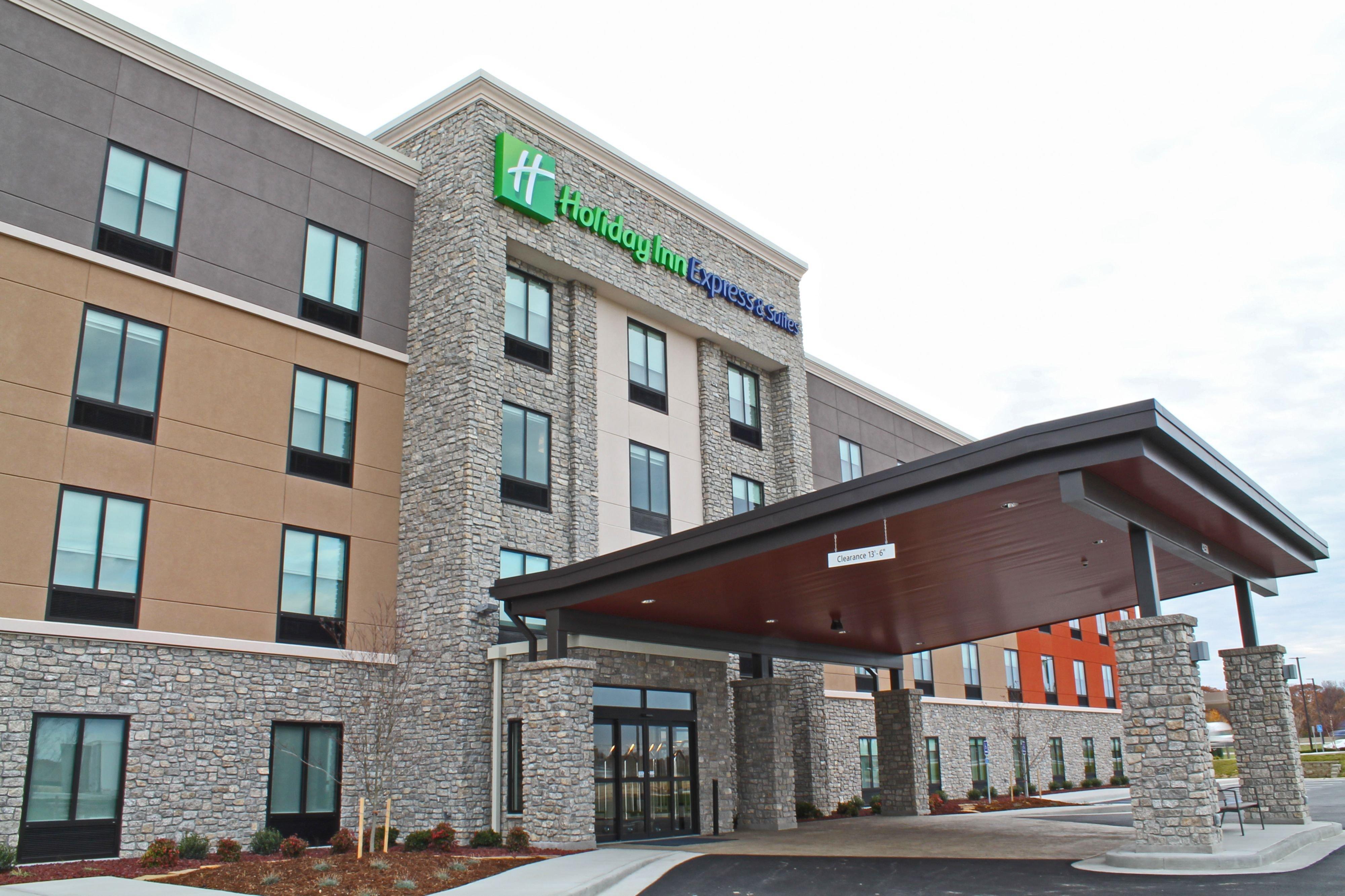 Mehlville Holiday Inn Express & Suites - St. Louis South - I-55, An Ihg Hotel מראה חיצוני תמונה